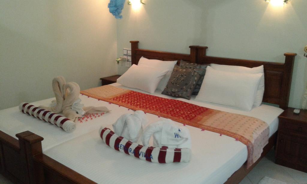Methira Villa Aluthgama Esterno foto